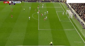 1730563885647042427.gif liv bri 4.gif